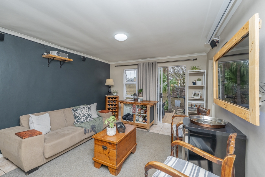 To Let 2 Bedroom Property for Rent in Sonstraal Heights Western Cape